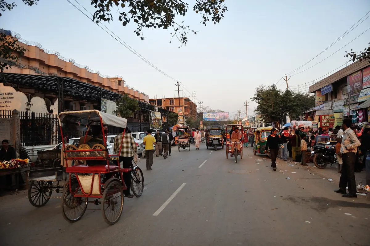 Bhaktivedanta Swami Marg, Raman Reti area, Vrindavan (location photo, not the ashram)